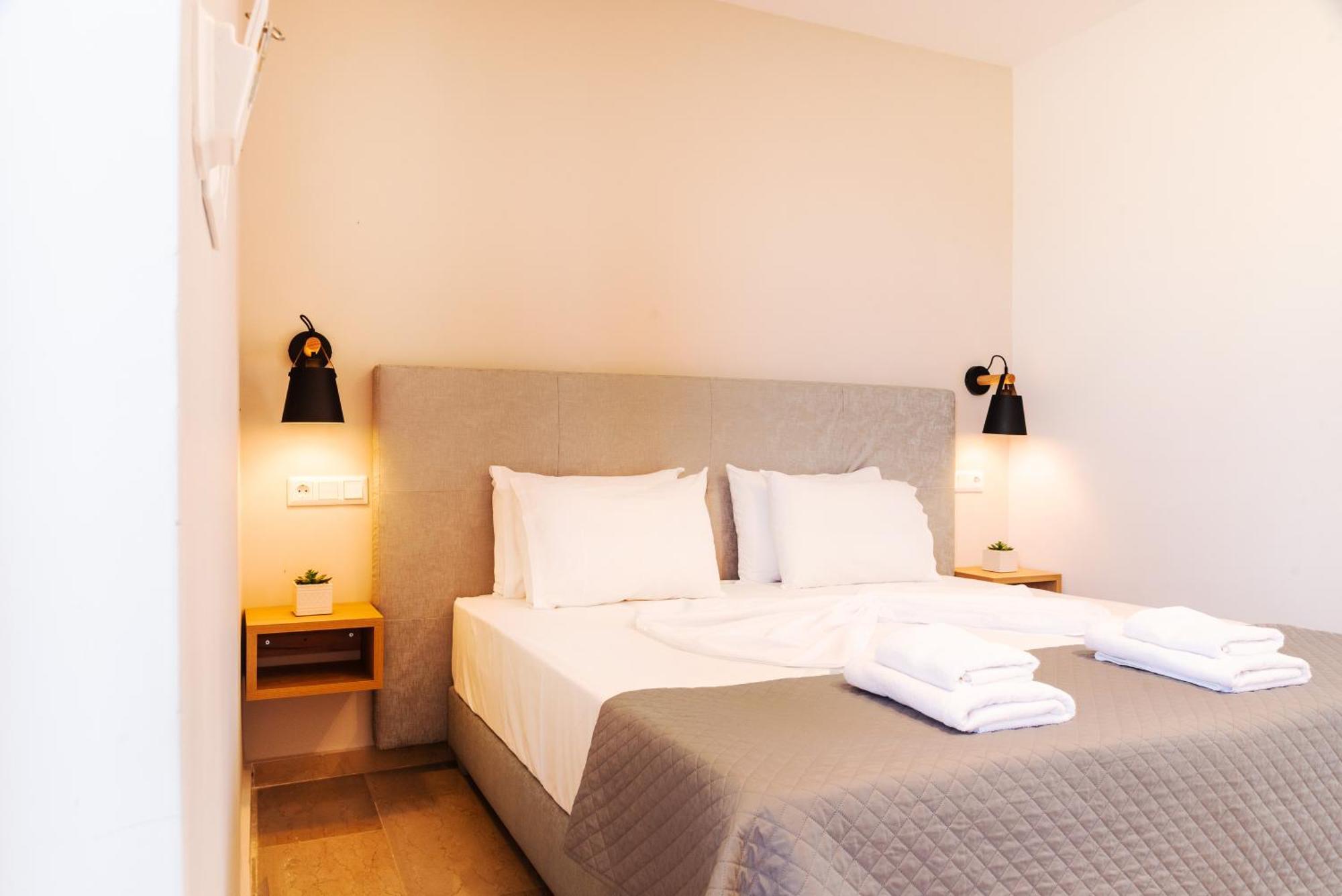 Melador Beachfront Apartament