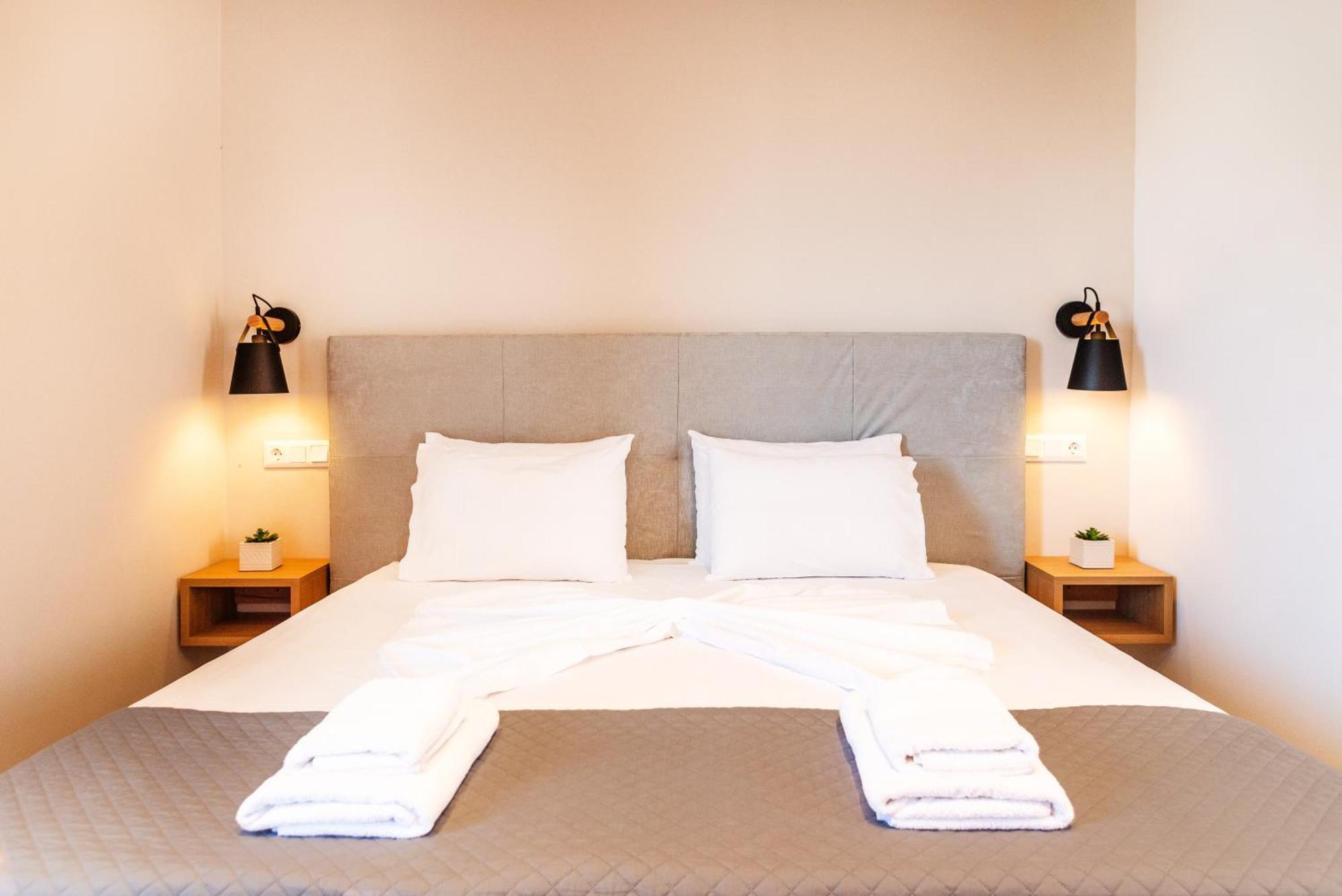 Melador Beachfront Apartament *